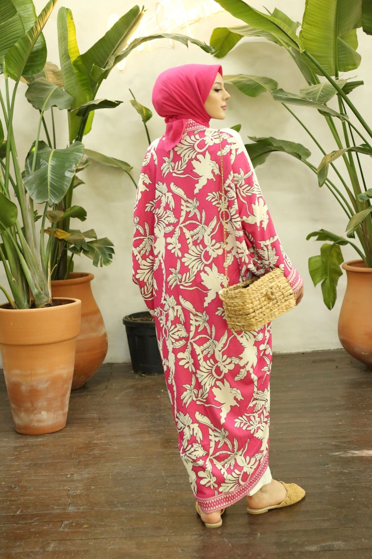 Kadın Desenli Pembe Kimono - 4