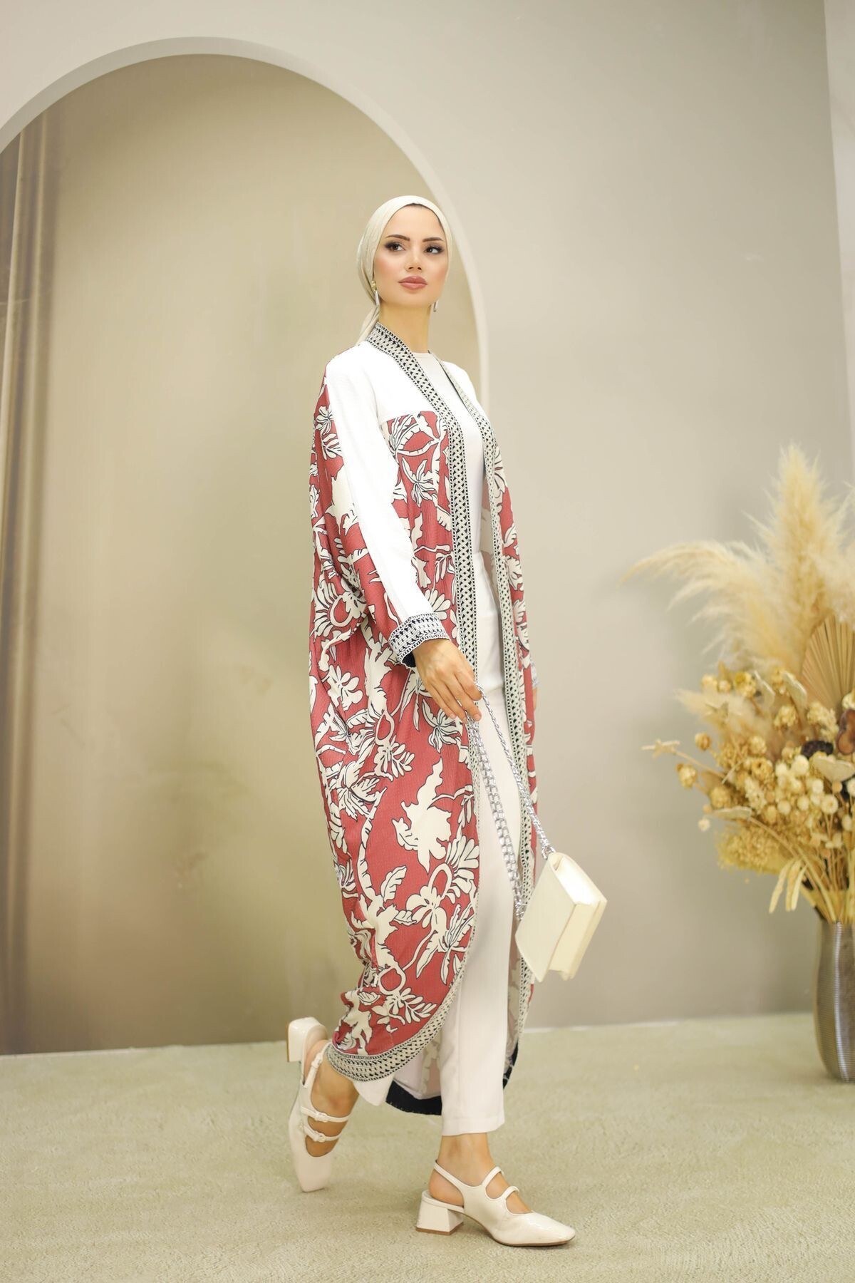 Kadın Desenli Vişne Kimono 